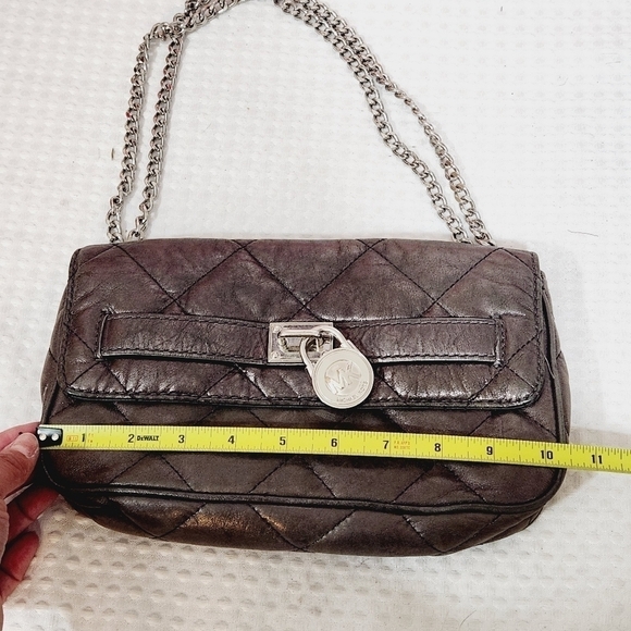 MICHAEL KORS HAMILTON Quilted Flap Shoulder Clutch - Picture 9 of 10